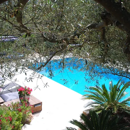 La Calanque Du Boucharel Saint Aygulf