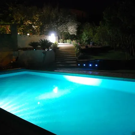 Maison d'hôtes La Calanque Du Boucharel *